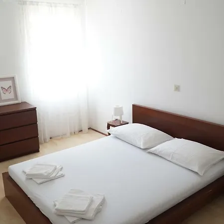 Apartment Tonka Luce Nebo *