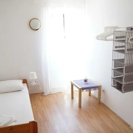 Apartment Tonka Luce Nebo